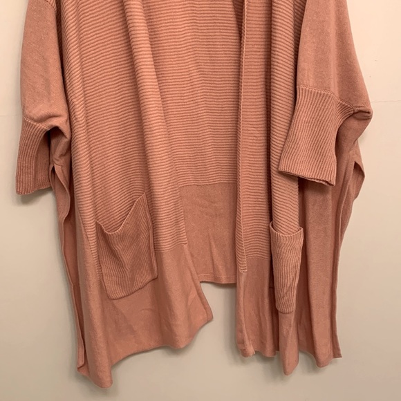 Linen Cardigan - Picture 8 of 11